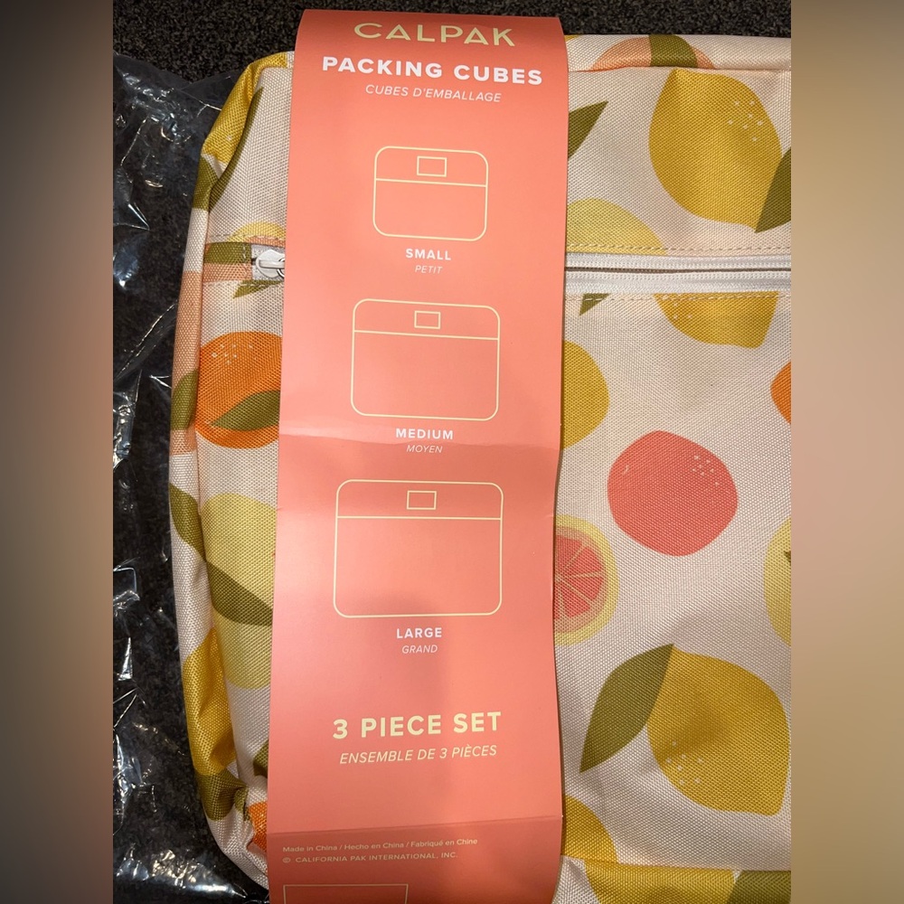 Calpak Citrus Pattern 3-Piece Packing Cubes - Picture 2 of 2